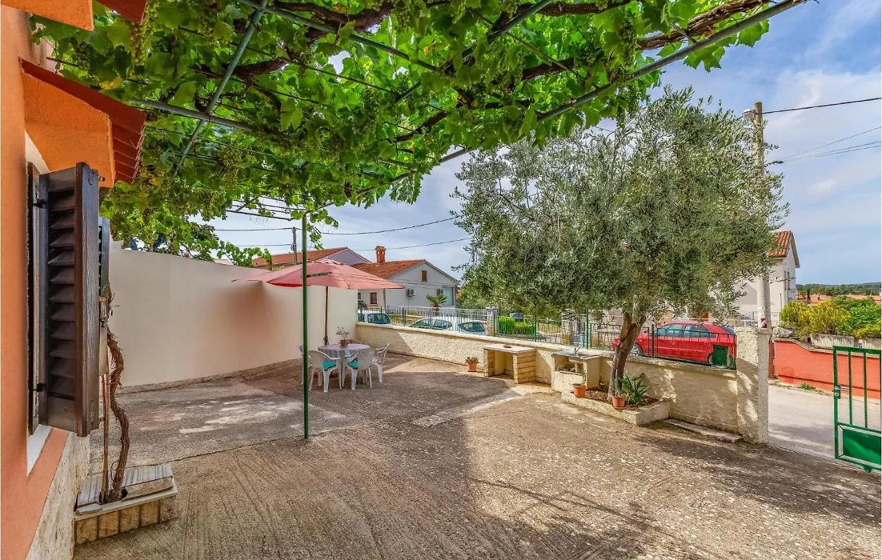 Nice Home In Medulin With Kitchen Holiday home