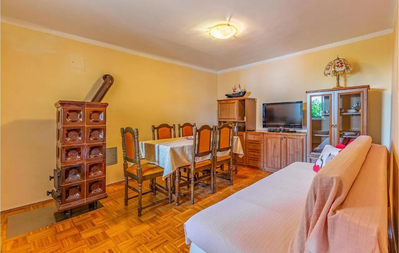 Nice Home In Medulin With Kitchen
